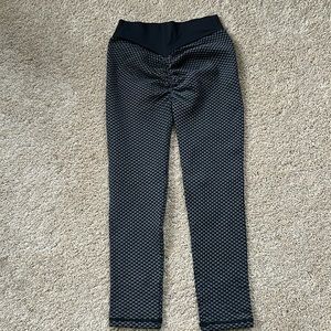 Halara Butt Lift Leggings Size M